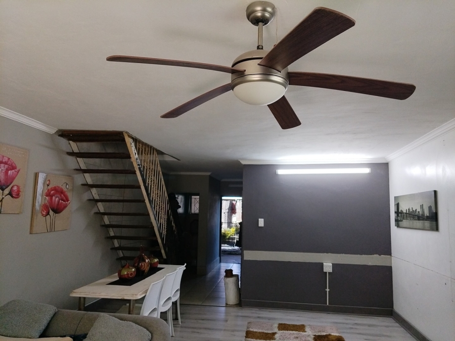 3 Bedroom Property for Sale in Cambridge West Eastern Cape